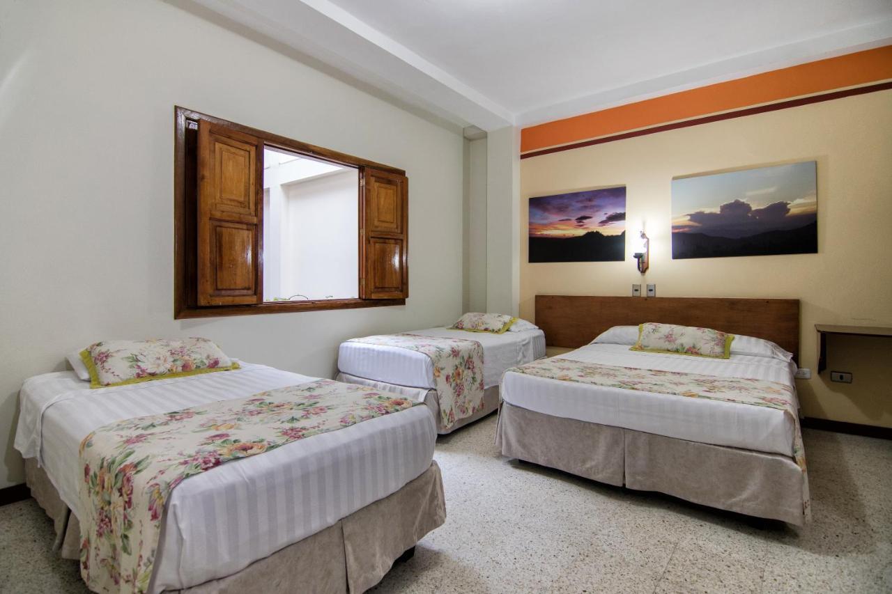 חרדין Hotel Valdivia Plaza מראה חיצוני תמונה