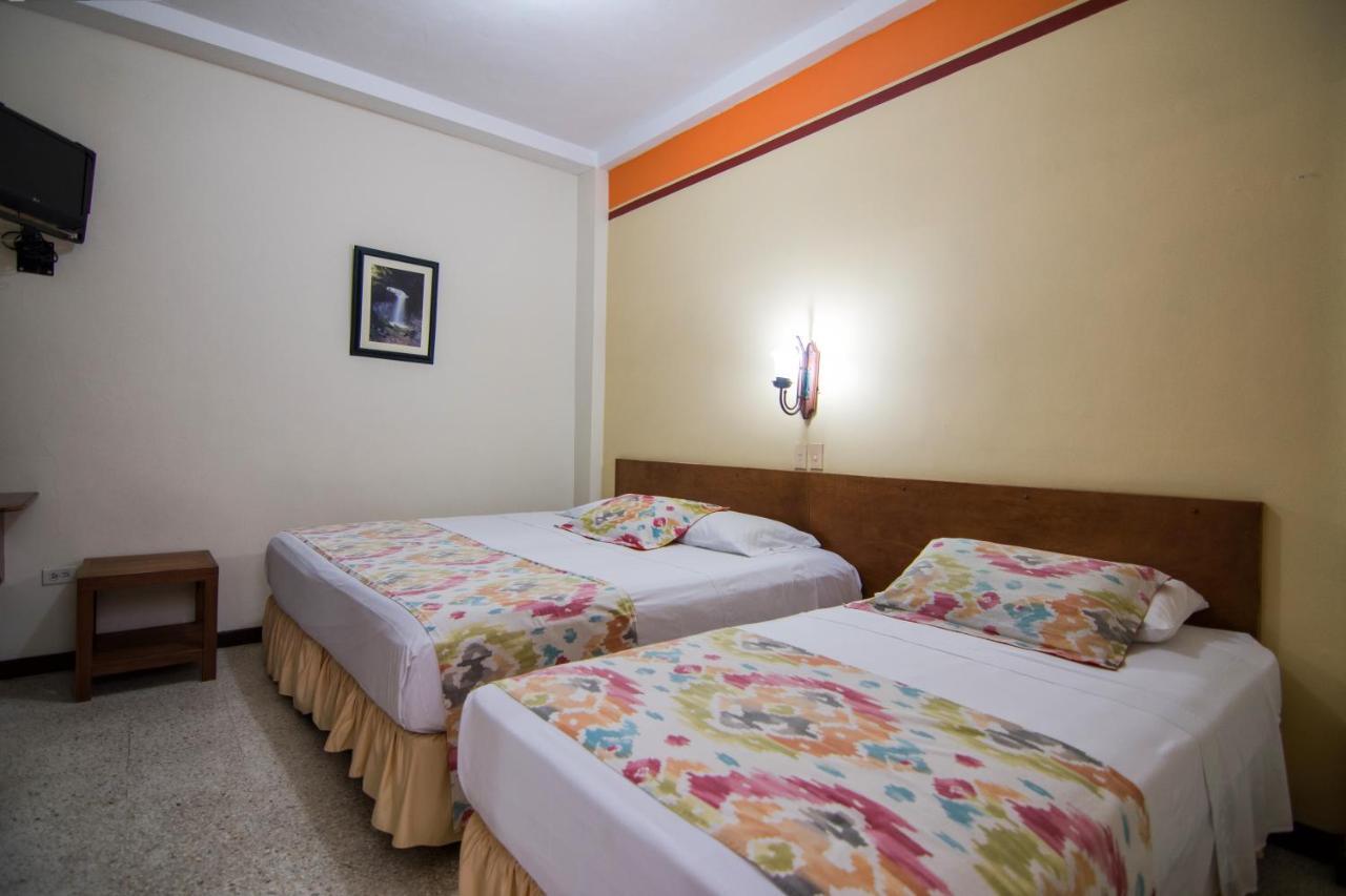 חרדין Hotel Valdivia Plaza מראה חיצוני תמונה